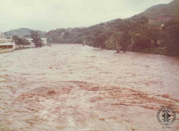 Huracán Fifi, vista de río Choluteca. 
