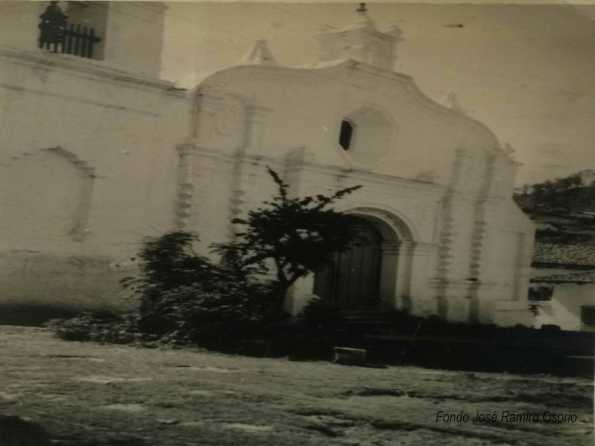 Vista Iglesia de Cedros FM