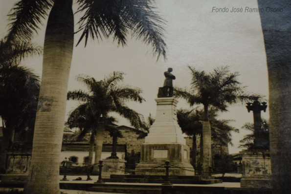 Estatua General Manuel Bonilla